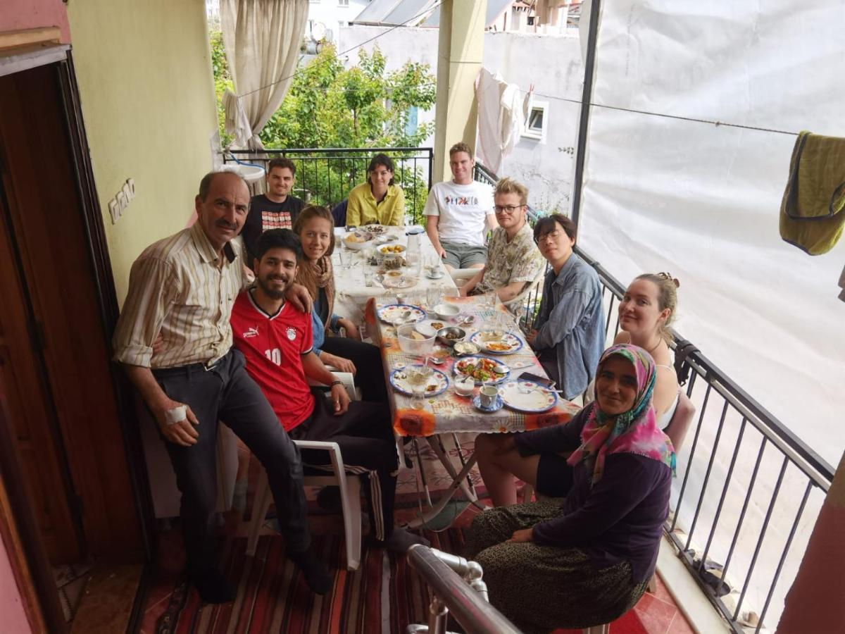 Adventurous Local Hostel Фетхие Экстерьер фото