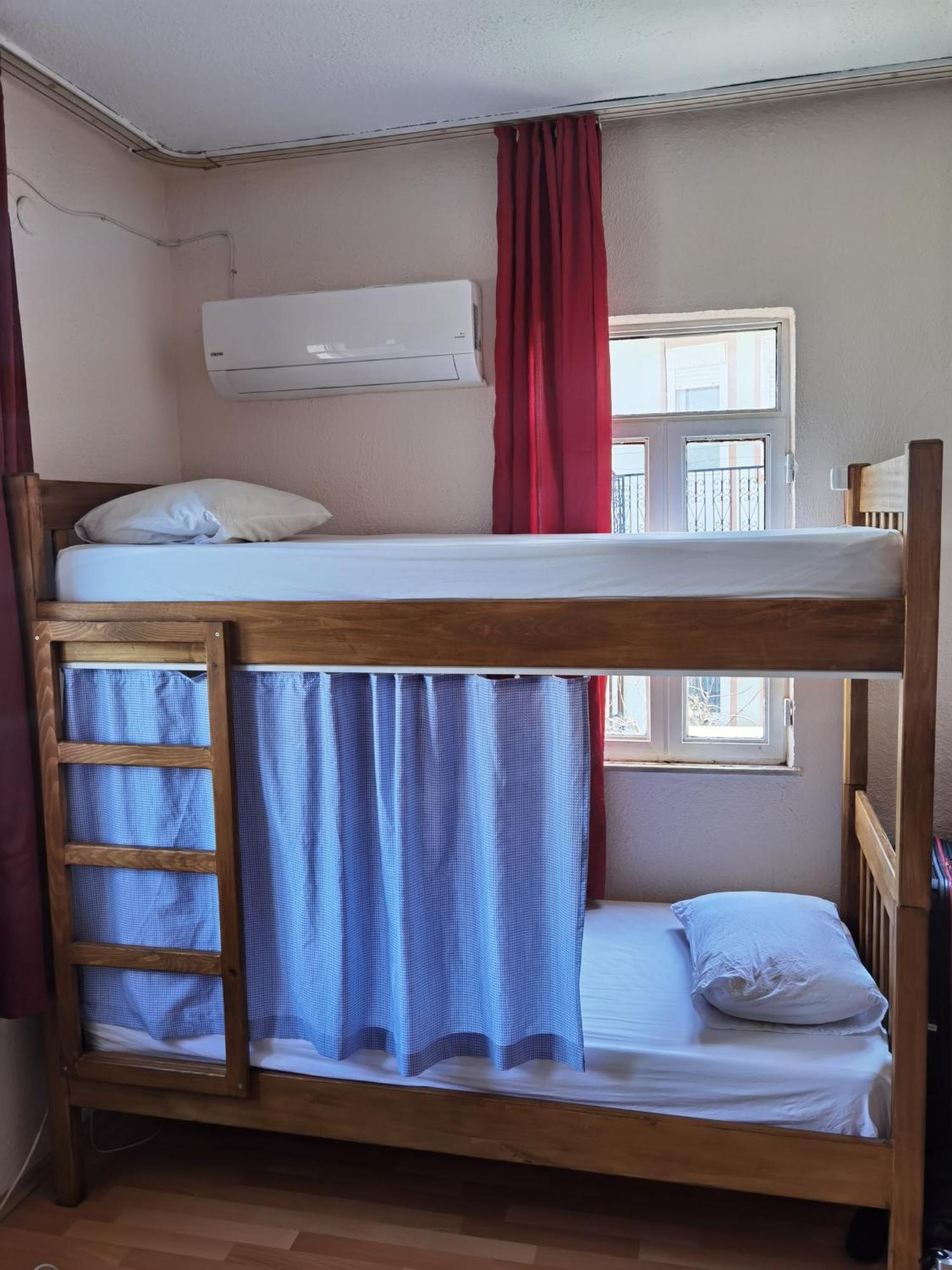 Adventurous Local Hostel Фетхие Экстерьер фото
