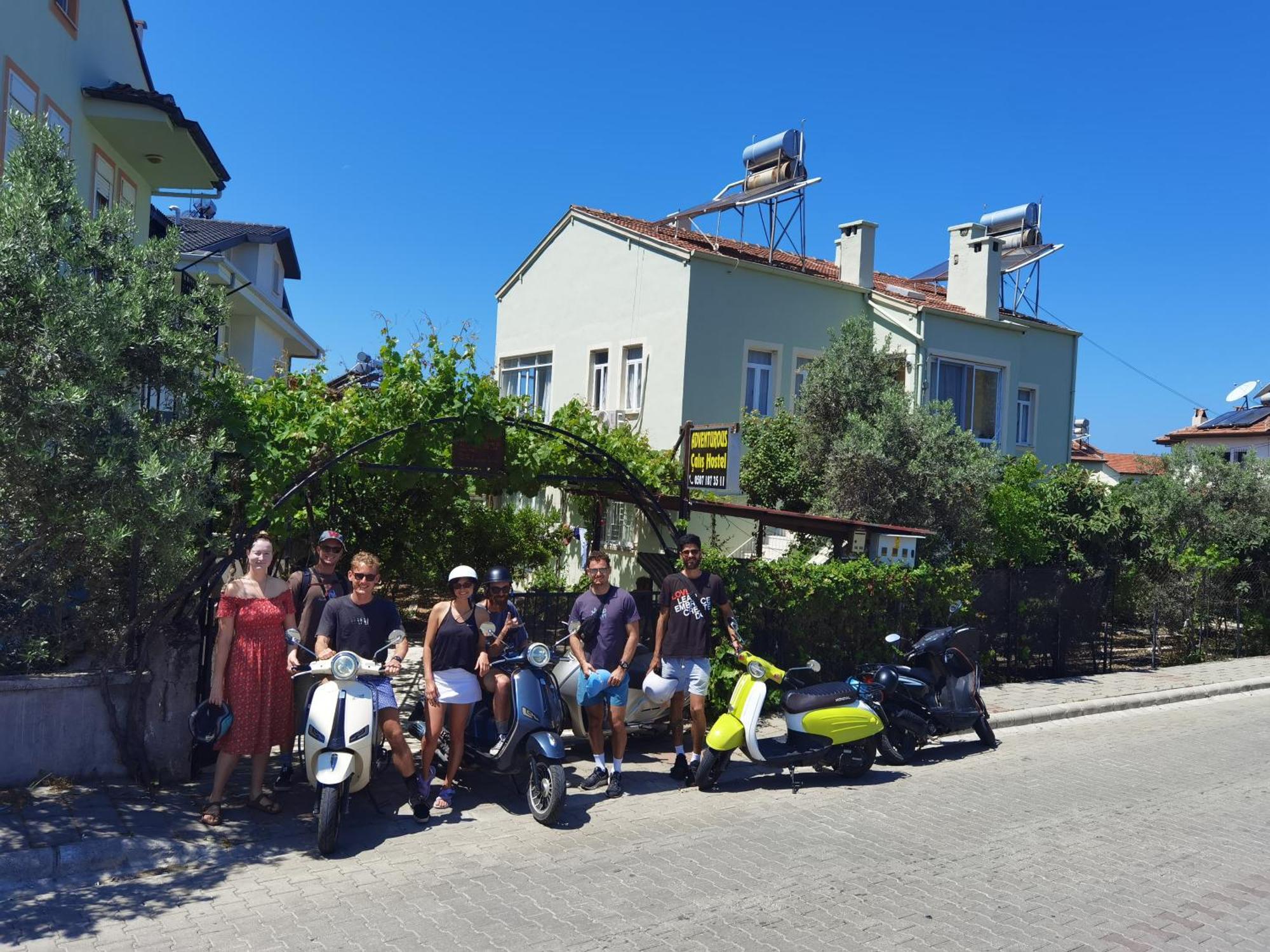 Adventurous Local Hostel Фетхие Экстерьер фото